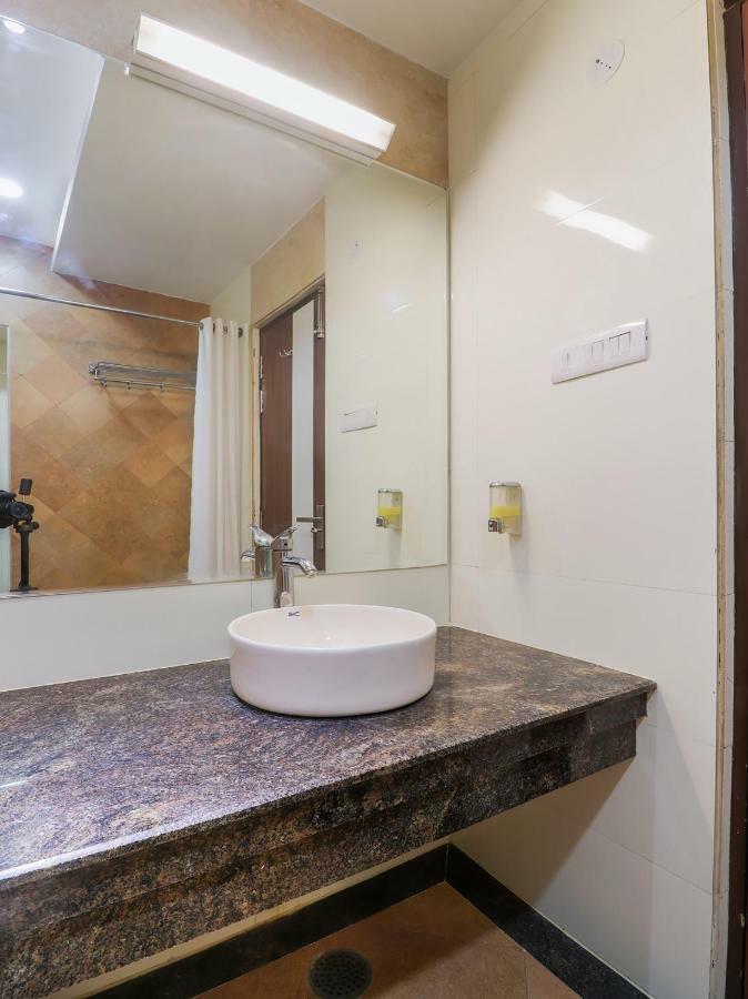 Capital O 46218 Royal Cottage Suite Kanpur Exterior foto
