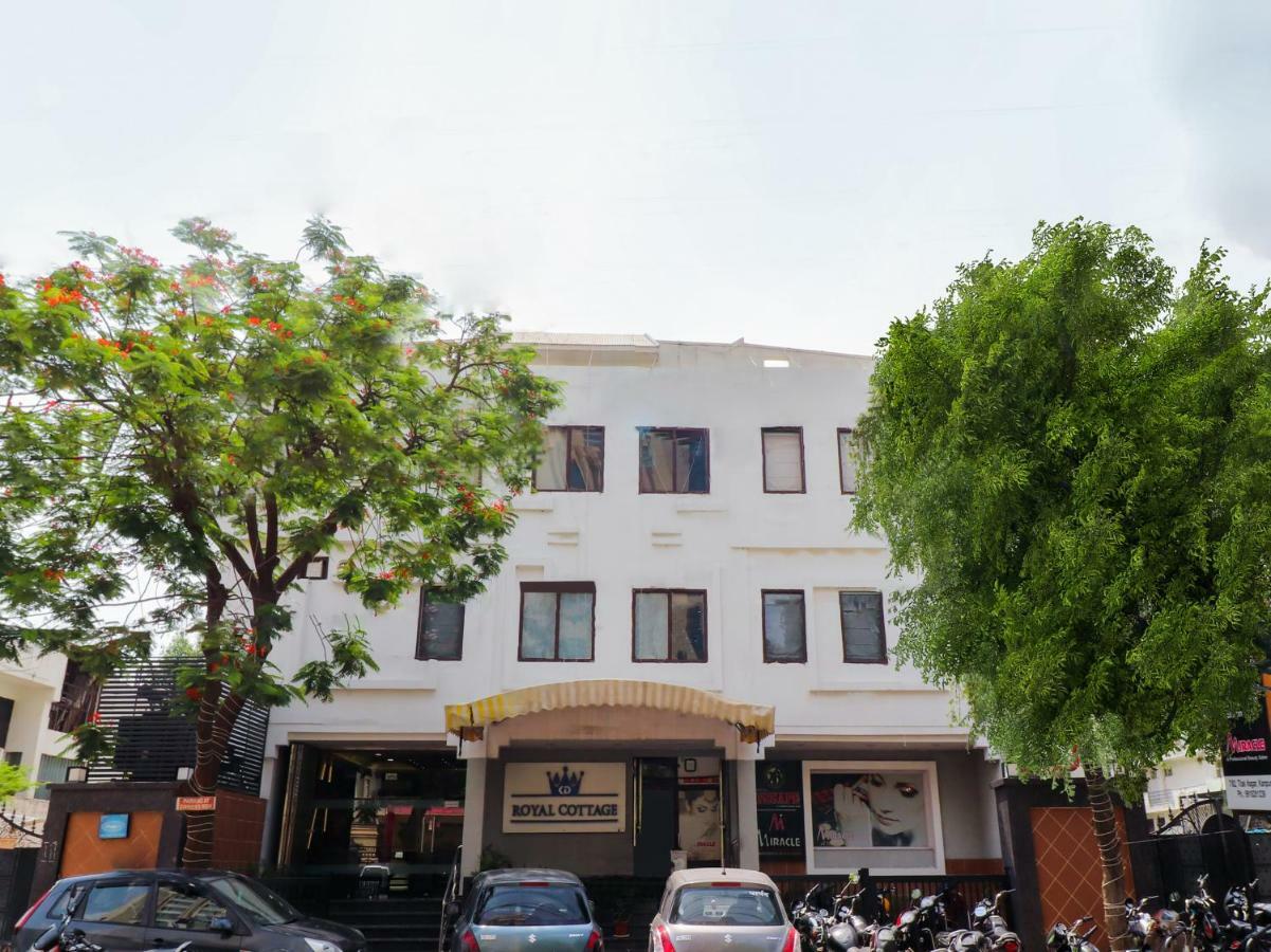 Capital O 46218 Royal Cottage Suite Kanpur Exterior foto