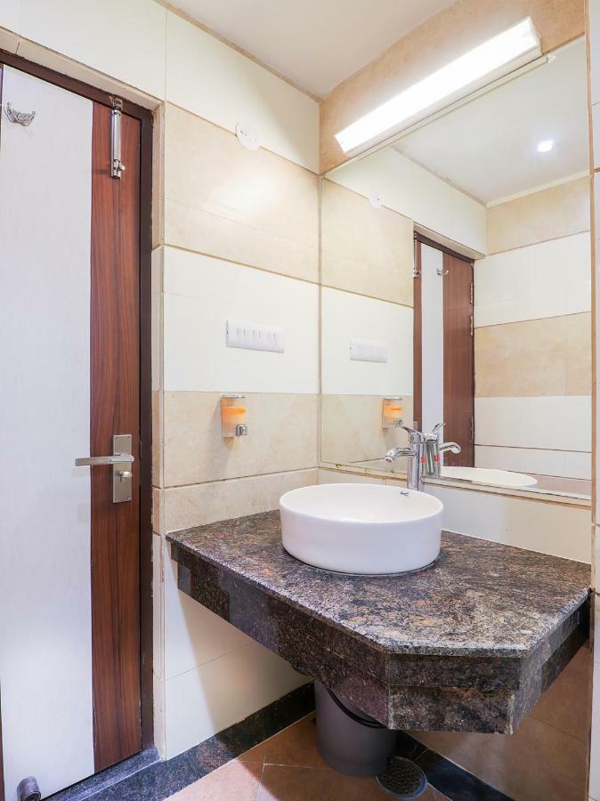 Capital O 46218 Royal Cottage Suite Kanpur Exterior foto