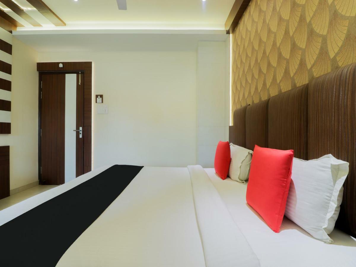 Capital O 46218 Royal Cottage Suite Kanpur Exterior foto